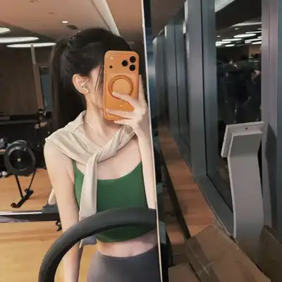 杜昊英